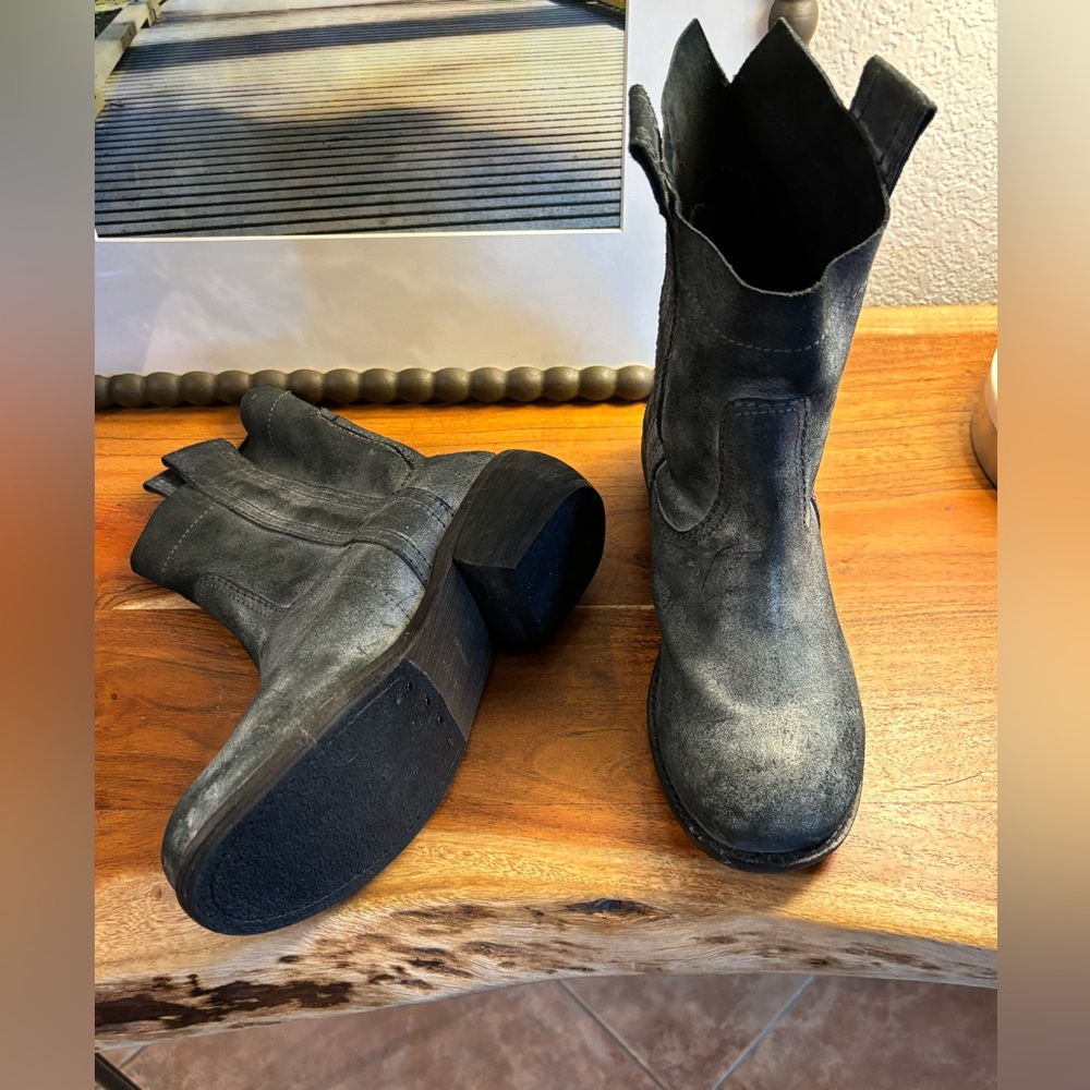 Joe’s Jeans Leather Boots size 7.5. GUC